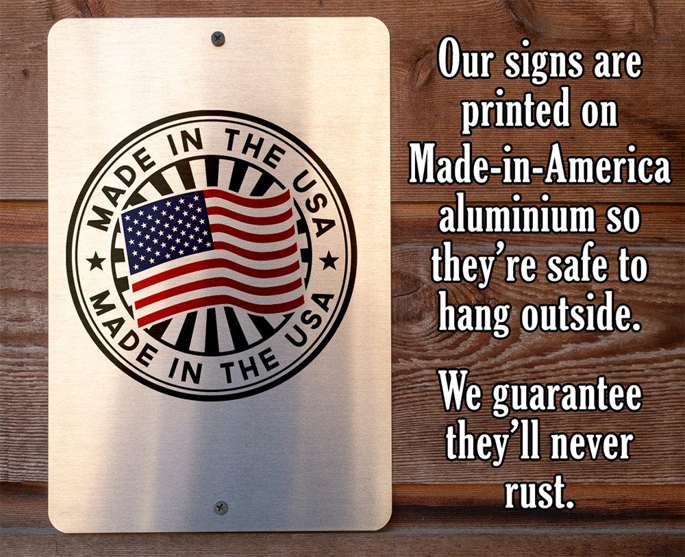 Laundry When to Fold 'Em - Metal Sign